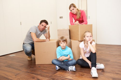 Checklist and packing preparation for a Hendon house move